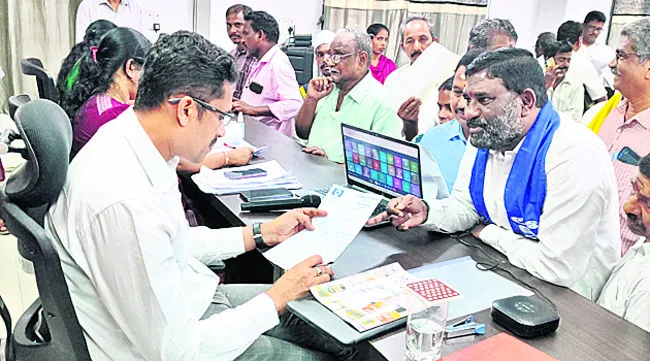 కొఠియా గ్రామాల్లో పర్యటనకు భద్రత కల్పించండి