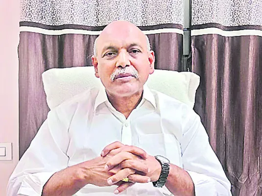 గ్రాసిమ్‌ నుంచి ముడుపుల కోసమే..