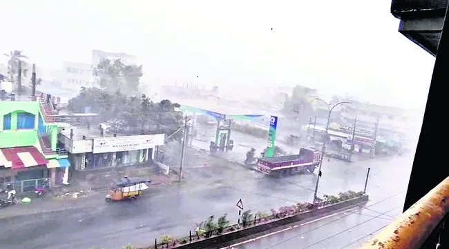 మధ్యా