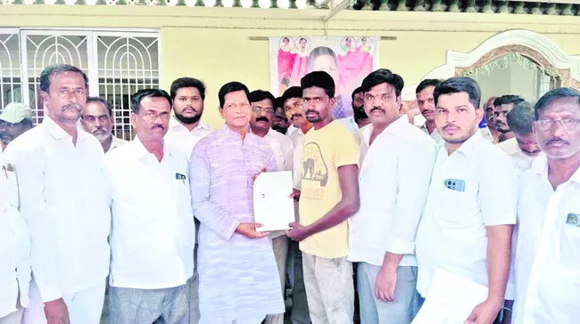 ప్రజాపాలనకు సీఎం అడుగులే నిదర్శనం 