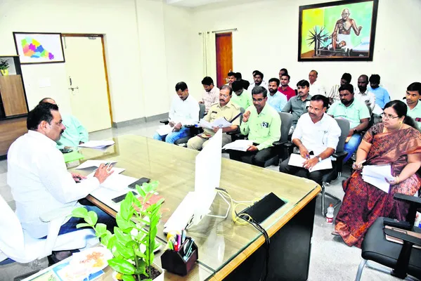 ధాన్యం సేకరణకు సన్నద్ధం కావాలి 
