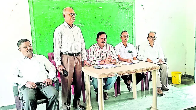 అంబేడ్కర్‌ అందరివాడు..