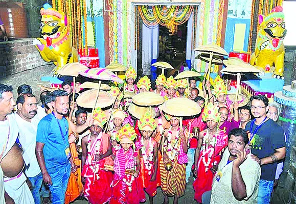 నీలకం