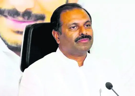 గ్యాస్‌ సిలిండర్‌ ధర పెంచడం అమానుషం