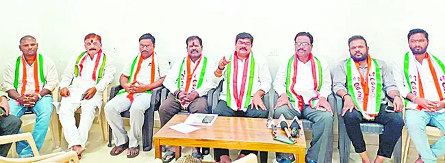 సామాన్యుల నడ్డి విరుస్తున్న కేంద్రం