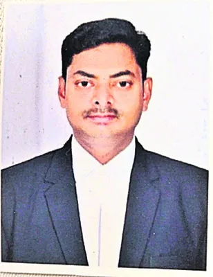 ఇండియన్‌ లాయర్స్‌ అసోసియేషన్‌ జిల్లా అధ్యక్షునిగా నరేష్