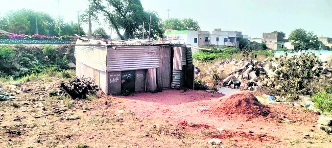 అధికా