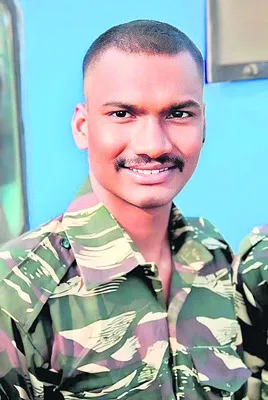 గుండెపోటుతో ట్రెయినీ సీఆర్పీఎఫ్‌ కానిస్టేబుల్‌ మృతి