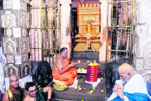 వైభవంగా అక్షయ తృతీయ వేడుక