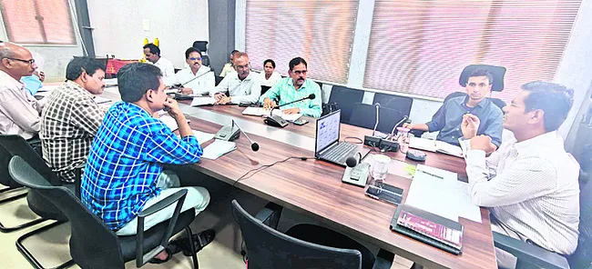 పరిశ్రమ పార్కులకు ప్రతిపాదనలు సిద్ధం చేయాలి