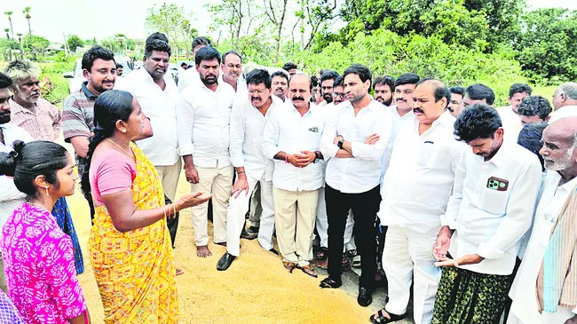 రైతుల గోడు పట్టించుకోని కూటమి సర్కార్