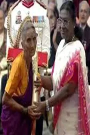 96 Year Old Bhimavva Shillekyathara Kannada puppeteer honoured Padma Shri 2