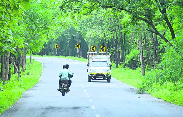 జీవన రేఖ.. వివక్షకు ప్రతీక