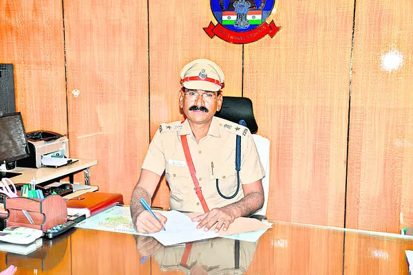 చిత్ర పౌర్ణమికి తాత్కాలిక బస్టాండ్లు