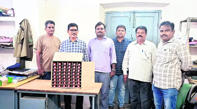 అక్రమ మద్యం, నాటుసారా పట్టివేత