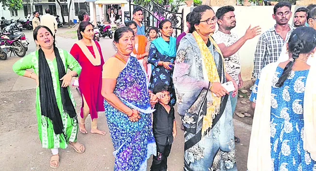 వైఎస్