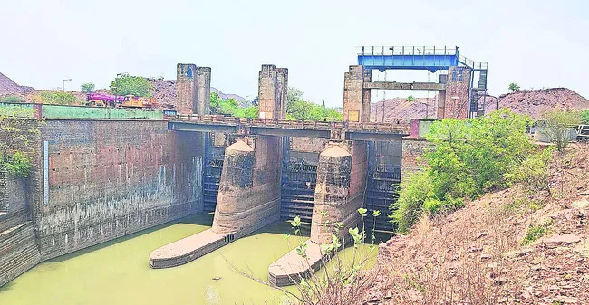 ‘బానకచెర్ల’కు నూతన గేట్లు
