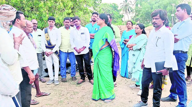ధాన్యం కొనుగోళ్లు వేగవంతం చేయాలి