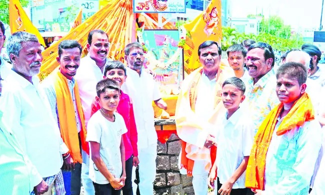 ధైర్యానికి నిలువెత్తు రూపం మహారాణా ప్రతాప్