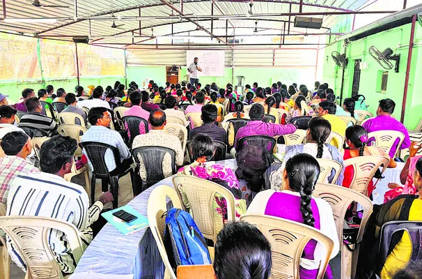 డీఎస్సీ రోస్టర్‌ ఇలా! 