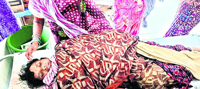 పనులకు వెళ్లొస్తూ పరలోకాలకు..