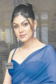 Miss Bangladesh Aklima Atika Konika interview with sakshi1