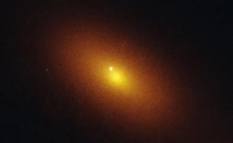 Hubble Telescope black hole slurping up stellar spaghetti4