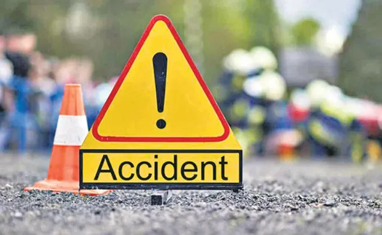 Road accident to Tirumala RTC bus at Chandragiri