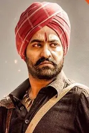 Ram Charan surprises Jr NTR with early birthday wish at RRR live event4