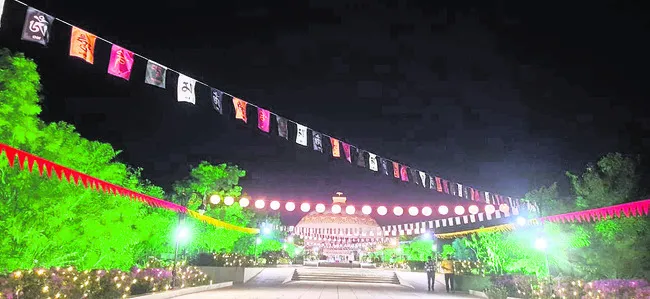 సాగర్‌కు సుందరీమణులు