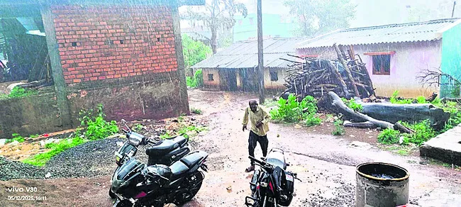 డుంబ్రిగుడలో భారీ వర్షం