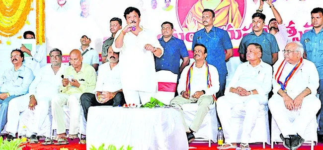 ఘంటసాల శయన ప్రాజెక్టు నిర్మాణానికి కృషి 