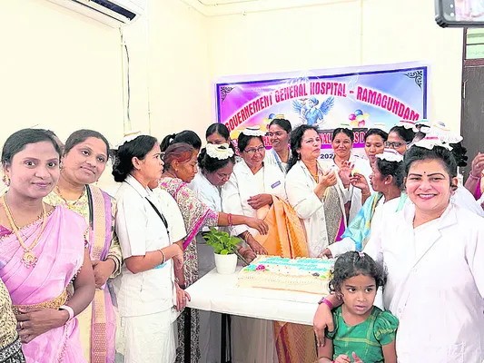 నర్సింగ్‌ సేవలు వెలకట్టలేనివి