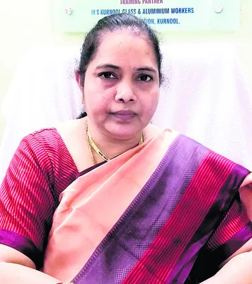 67 మందికి గ్రేడ్–2 కార్యదర్శులుగా పదోన్నతి