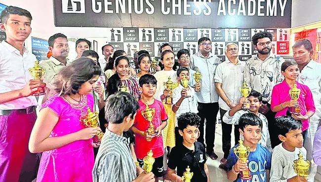 పోలాం