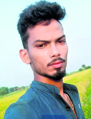 ప్రాణం తీసిన ఇనుప కడ్డీలు