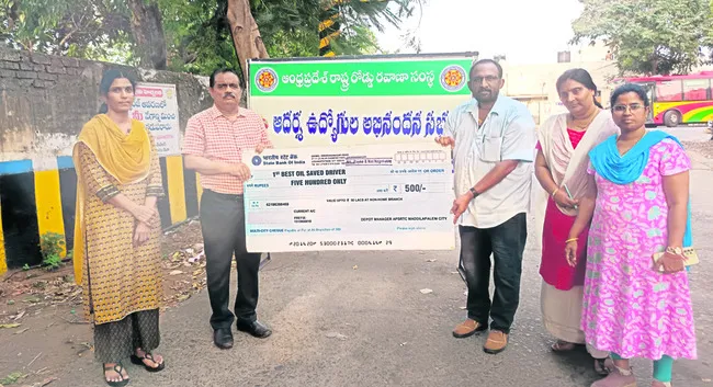 సాలూరు శ్యామలాంబ జాతరకు 100 బస్సులు