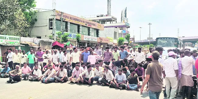 గోడ క