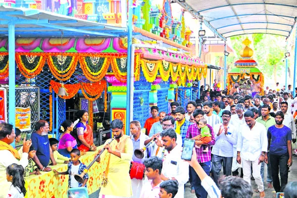 వైభవంగా లక్ష్మీనృసింహుల కల్యాణం