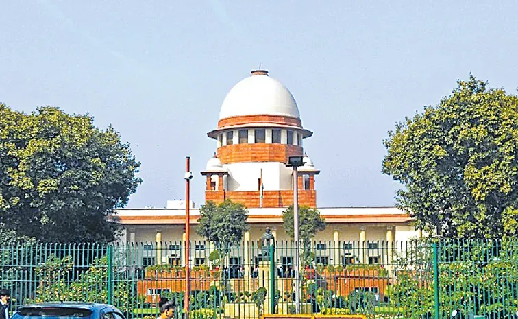 Supreme Court granted relief to Dhananjaya Reddy and Krishna Mohan Reddy