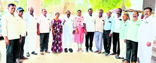 22న కురువ విద్యార్థులకు ప్రతిభా పురస్కారాలు