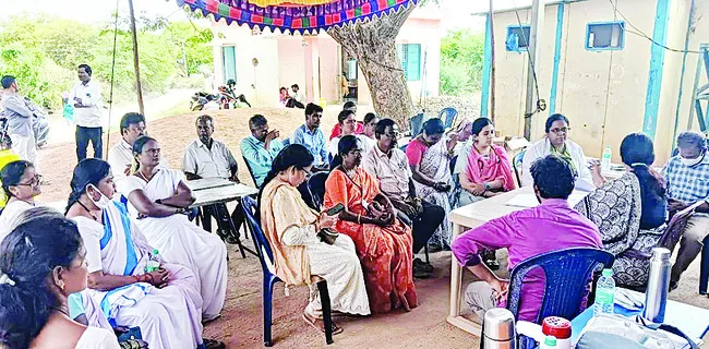జీజీహట్టిలో కొలిక్కిరాని అతిసారం