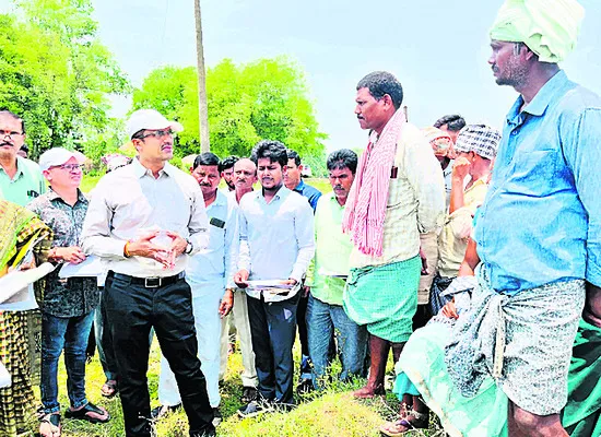 రీసర్వేలో పక్కాగా సరిహద్దులు నిర్ణయించాలి