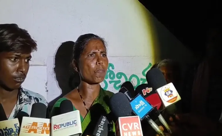 రైతు కుటుంబంపై పోలీసుల దాష్టీకం