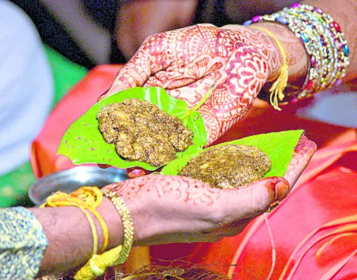 లగ్గం.. షరతుల పగ్గం!