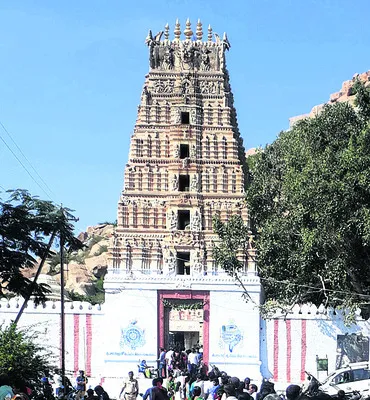 విశిష్ట వేడుకకు వేళాయె