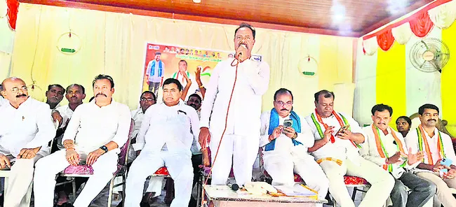 అర్హత ఉన్నవారికే పదవులు