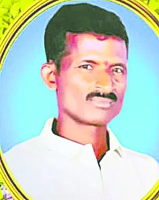 తాటిచెట్టు పైనుంచి పడి గీత కార్మికుడి మృతి 