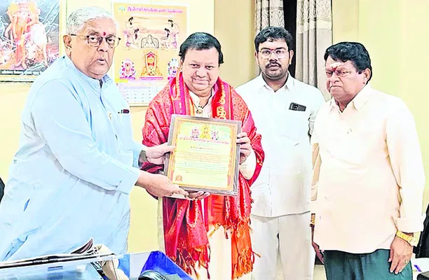 నూరు