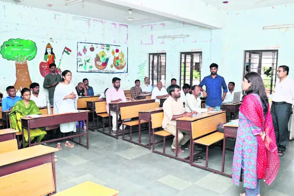 ఉపాధ్యాయుల చేతుల్లోనే విద్యార్థుల భవిష్యత్